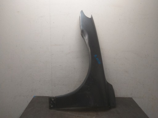 BLATOBRAN PREDNJA STRANA LIJEVA VOLVO V70 S80 08-