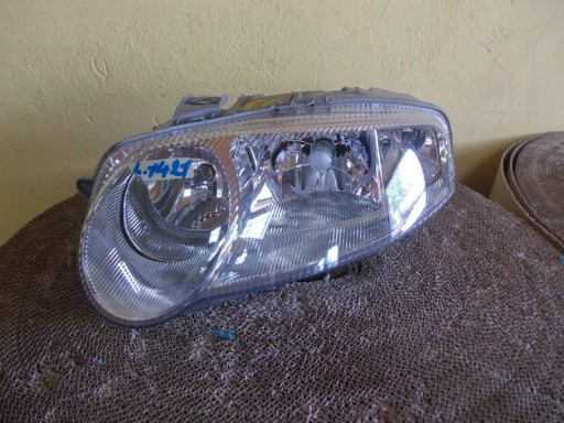 LAMPA FAR PREDNJA STRANA LIJEVA ALFA ROMEO 147 00-04