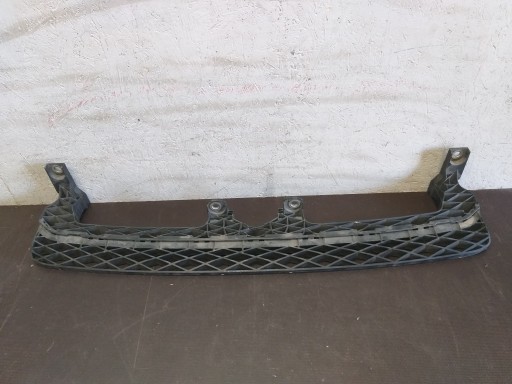 BRANIK PREDNJA STRANA NOSAČ VW PASSAT B7 3AA807571