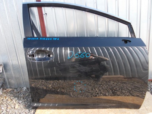 VRATA PREDNJA STRANA DESNA TOYOTA AVENSIS 09-