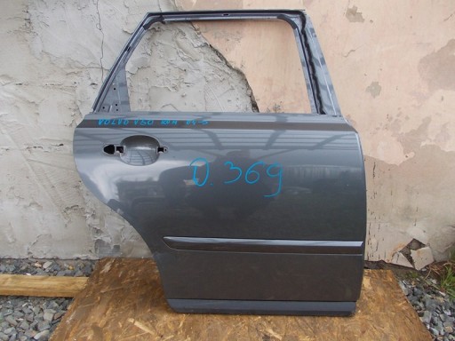 VRATA VOLVO V50 KARAVAN 04- DESNA  ZADNJI