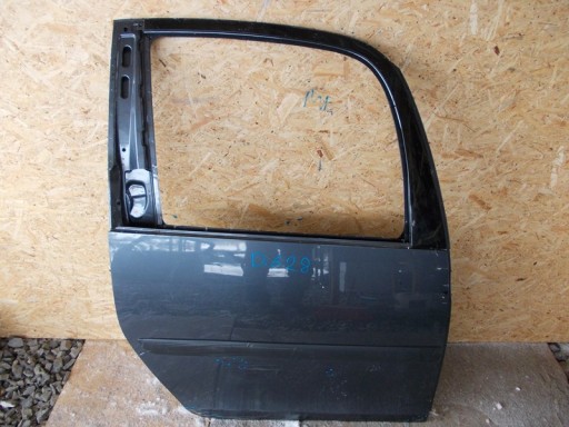 VRATA SKODA ROOMSTER 5J0 DESNA STRANA ZADNJI