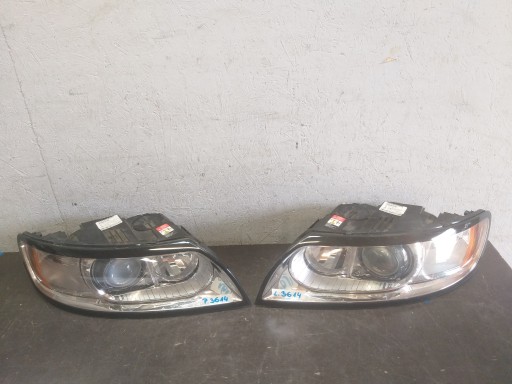 LAMPA FAR LAMPE FAROVI  PREDNJA STRANA DESNA LIJEVA VOLVO S40 V50 REDIZAJN XENON 31265710 31265709