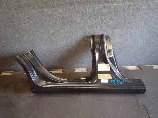 PRAG DESNA STRANA ZADNJI NISSAN NOTE E12