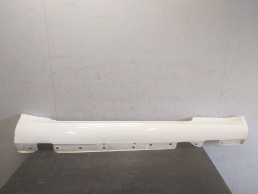 PRAG LAJSNA PRAGA POKLOPAC DESNA STRANA MERCEDES SLK W171 A1716980254