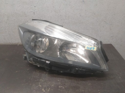 LAMPA FAR PREDNJA STRANA DESNA MERCEDES A KLASA W176 A1768203961