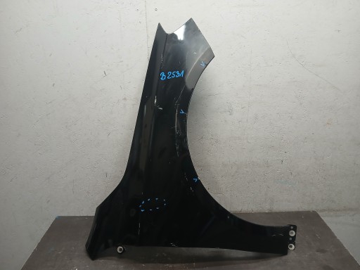 BLATOBRAN PREDNJA STRANA DESNA MERCEDES A KLASA W176