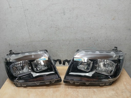 LAMPA FAR LAMPE FAROVI  PREDNJA STRANA DESNA LIJEVA VW CRAFTER 7C 7C1941006 7C1941005