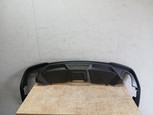 BRANIK ZADNJI SPOJLER FORD MUSTANG 6 VI REDIZAJN 18-
