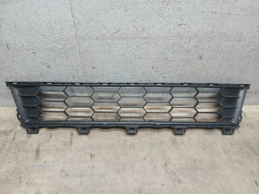 BRANIK PREDNJA STRANA MREŽICA SREDNJA MITSUBISHI L200 L-200 15- 6402A357