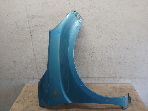 BLATOBRAN PREDNJA STRANA DESNA SUZUKI IGNIS III 3 15-