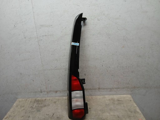 LAMPA FAR ZADNJI LIJEVA STRANA FORD TOURNEO CONNECT MK3 2KF945095A