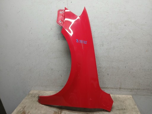 BLATOBRAN PREDNJA STRANA LIJEVA VW PASSAT B7 3AA 3AB