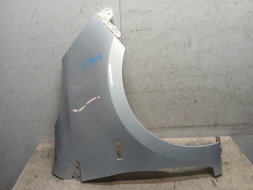 BLATOBRAN PREDNJA STRANA DESNA MITSUBISHI SPACE STAR II 2 13-19