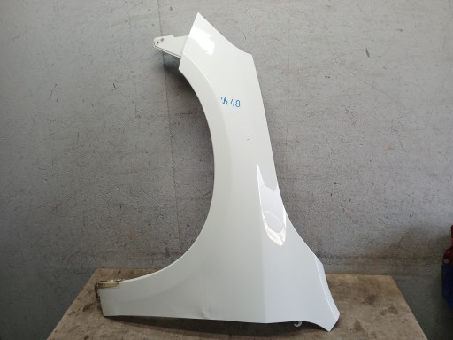 BLATOBRAN PREDNJA STRANA LIJEVA VOLVO S60 S-60 V60 V-60 10-13