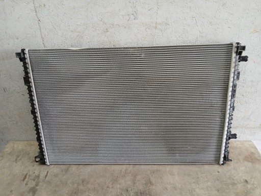 HLADNJAK VODE KLIMA KLIMATIZACIJE AUDI Q7 4M 4M0145804T 4M0816411D HLADNJAK VODE KLIMA KLIMATIZACIJE AUDI Q7 4M 4M0145804T 4M0816411D