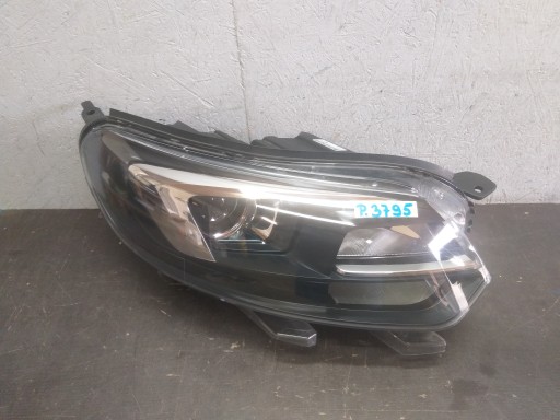 LAMPA FAR PREDNJA STRANA DESNA OPEL ZAFIRA LIFE VIVARO C XENON 9832836480-00