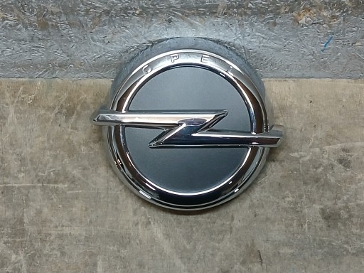 GEPEK ZADNJI BRAVA GEPEKA OPEL CORSA E NOVI ORGINALNI 39007842