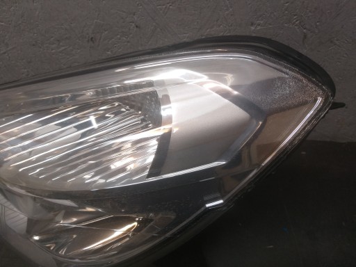 LAMPA FAR PREDNJA STRANA LIJEVA DACIA DOKKER 260607950R