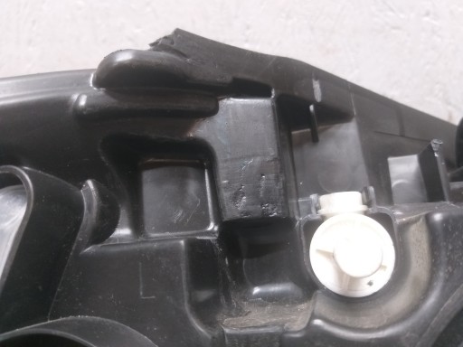 LAMPA FAR PREDNJA STRANA LIJEVA BMW X1 E84 REDIZAJN 7290233-05