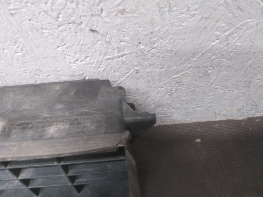 VEZNI LIM PREDNJA STRANA KUČIŠTE NISSAN QASHQAI RENAULT KADJAR 62322 HV80 VEZNI LIM PREDNJA STRANA KUČIŠTE NISSAN QASHQAI RENAULT KADJAR 62322 HV80
