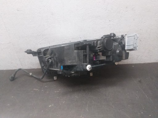 LAMPA FAR PREDNJA STRANA DESNA SEAT ATECA REDIZAJN FULL LED 576941032B LAMPA FAR PREDNJA STRANA DESNA SEAT ATECA REDIZAJN FULL LED 576941032B
