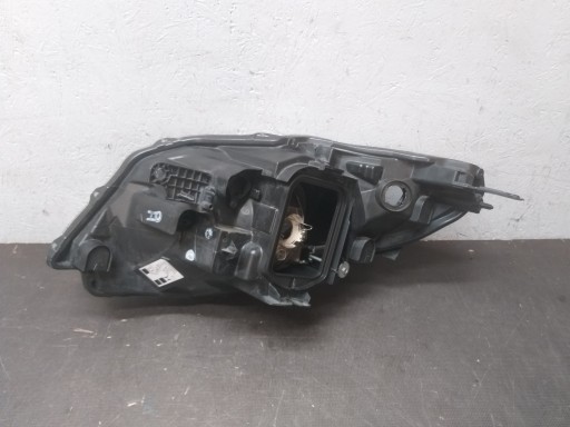 LAMPA FAR PREDNJA STRANA DESNA MERCEDES CITAN W415 A4158202300 LAMPA FAR PREDNJA STRANA DESNA MERCEDES CITAN W415 A4158202300
