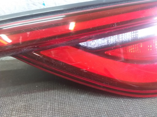 LAMPA FAR ZADNJI DESNA STRANA KIA PROCEED PRO CEED LED 92404-J72 LAMPA FAR ZADNJI DESNA STRANA KIA PROCEED PRO CEED LED 92404-J72