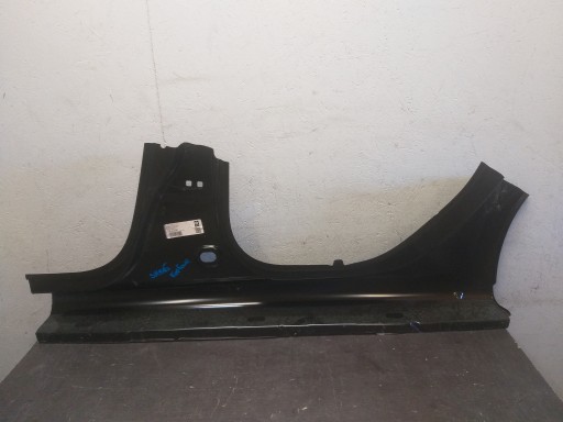 PRAG ZADNJI DESNA STRANA SMART FORFOUR A453 A4536379200 PRAG ZADNJI DESNA STRANA SMART FORFOUR A453 A4536379200