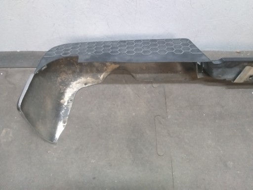 BRANIK ZADNJI DODGE RAM 09-