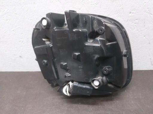 LAMPA FAR ZADNJI DESNA STRANA SMART A453 REDIZAJN LED A4539067801 LAMPA FAR ZADNJI DESNA STRANA SMART A453 REDIZAJN LED A4539067801