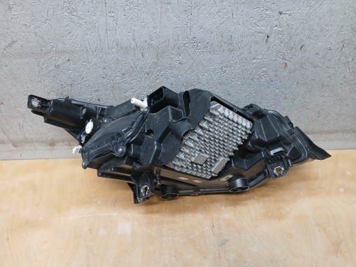 LAMPA FAR PREDNJA STRANA LIJEVA BMW I3 REDIZAJN FULL LED 6311-8738735-02