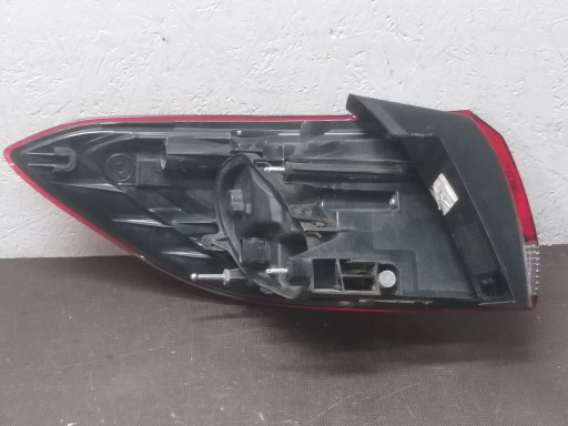 LAMPA FAR ZADNJI DESNA STRANA OPEL ASTRA K V 5 KARAVAN 13427517 LAMPA FAR ZADNJI DESNA STRANA OPEL ASTRA K V 5 KARAVAN 13427517