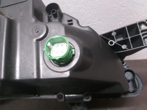 LAMPA FAR PREDNJA STRANA LIJEVA FIAT DUCATO PEUGEOT BOXER CITROEN JUMPER REDIZAJN 14-