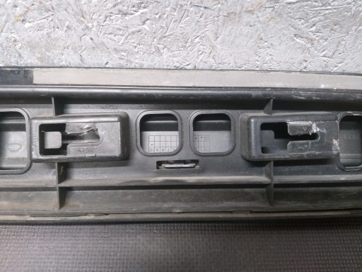 VRATA LAJSNA LIJEVA STRANA PREDNJA VW ARTEON 3G8853969B VRATA LAJSNA LIJEVA STRANA PREDNJA VW ARTEON 3G8853969B