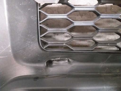 BRANIK PREDNJA STRANA SUZUKI JIMNY 4 IV 18-