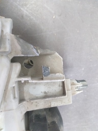 LAMPA FAR PREDNJA STRANA DESNA MERCEDES SLK W170 A1708200261