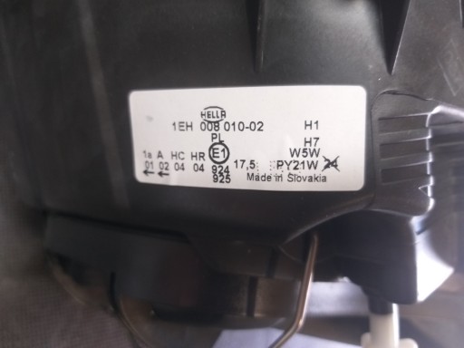 LAMPA FAR PREDNJA STRANA DESNA MERCEDES SPRINTER W901 REDIZAJN NOVO ORIGINALNI LAMPA FAR PREDNJA STRANA DESNA MERCEDES SPRINTER W901 REDIZAJN NOVO ORIGINALNI