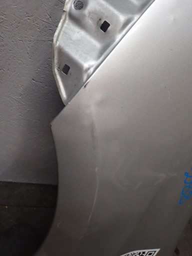 BLATOBRAN PREDNJA STRANA LIJEVA TOYOTA PRIUS PLUS +
