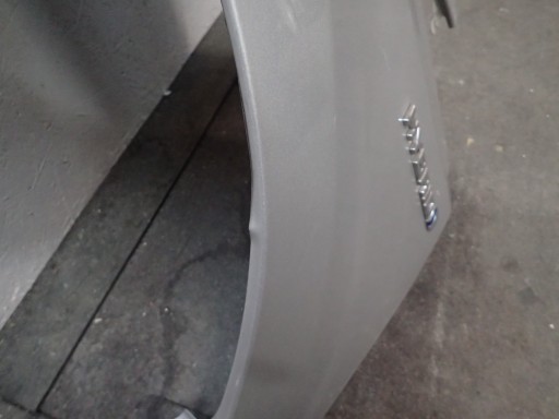 BLATOBRAN PREDNJA STRANA LIJEVA TOYOTA PRIUS PLUS +