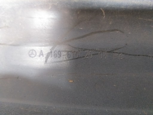 PRAG LAJSNA PRAGA DESNA STRANA MERCEDES A KLASA W169
