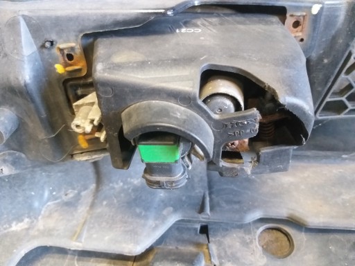 BRANIK PREDNJA STRANA HONDA JAZZ SPORT 10-