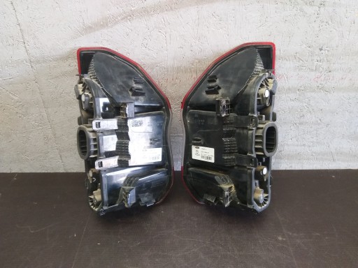 LAMPA FAR ZADNJI DESNA STRANA FORD TOURNEO COURIER