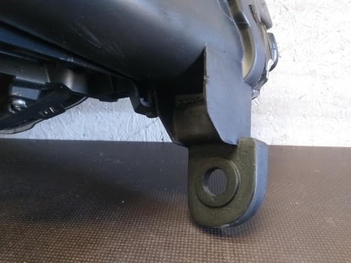 LAMPA FAR PREDNJA STRANA LIJEVA JEEP GRAND CHEROKEE WK2 XENON 14-