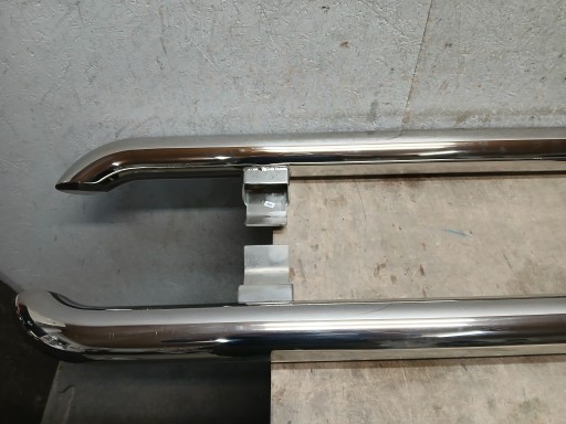 PRAG STUPANJ ZAŠTITNE CIJEVI LIJEVA STRANA DESNA VW AMAROK 2H0 2H0071693A