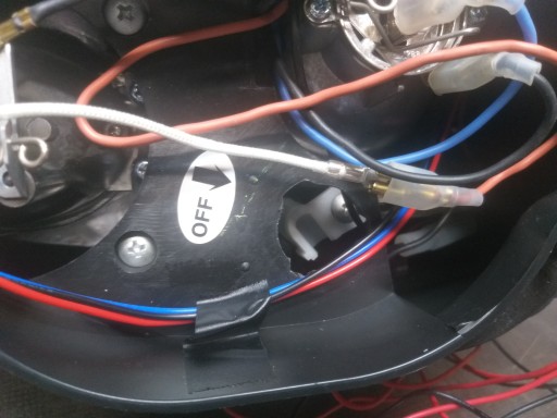 LAMPA FAR LAMPE FAROVI PREDNJA STRANA DESNA LIJEVA VW GOLF IV 4 SONAR LAMPA FAR LAMPE FAROVI PREDNJA STRANA DESNA LIJEVA VW GOLF IV 4 SONAR