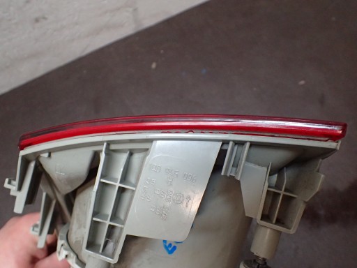 LAMPA FAR ZADNJI DESNA STRANA VW EOS