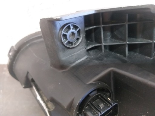 LAMPA FAR PREDNJA STRANA DESNA KIA SOUL III 3 E FULL LED 19-