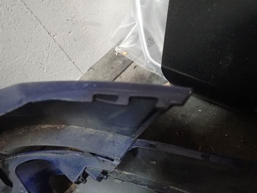 BRANIK PREDNJA STRANA VW PASSAT B6