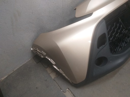 BRANIK PREDNJA STRANA TOYOTA AYGO X BRANIK PREDNJA STRANA TOYOTA AYGO X